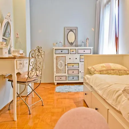 Villa Villa Antea With Pool & Jacuzzi *